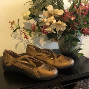 Free Pierre Dumas flats